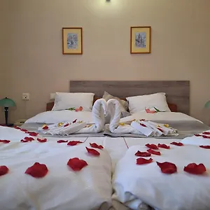 https://hotel-unicornis.egerhotels.net