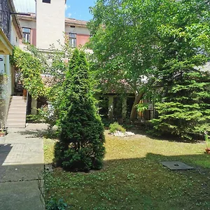 https://tattoo-apartman.szeged-hotels.com