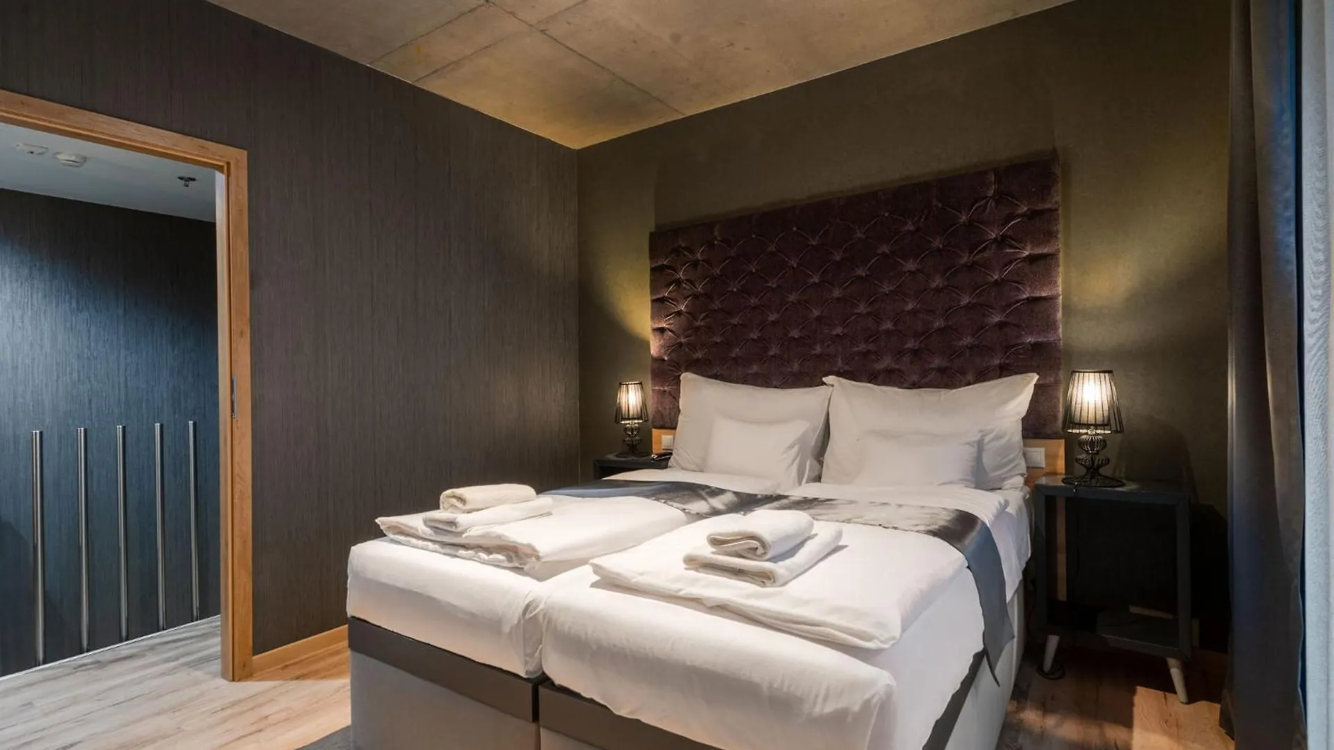 Onyx Luxury Budapest Hotel